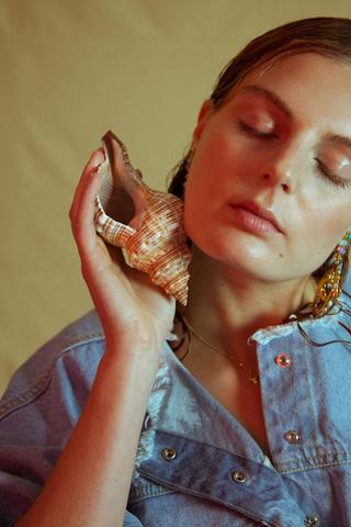 C'est Clairette Editorial "Desert Island"